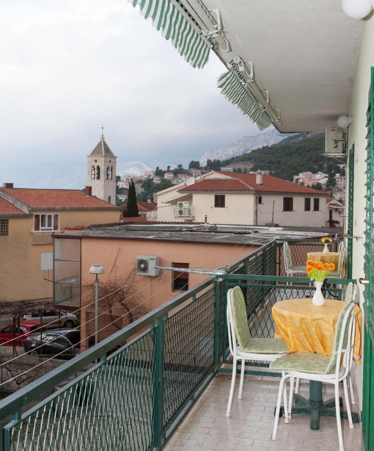 Apartmani Darinka Baška Voda エクステリア 写真